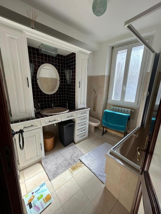 Bed And Breakfast Chez L'Habitant Marsella Exterior foto